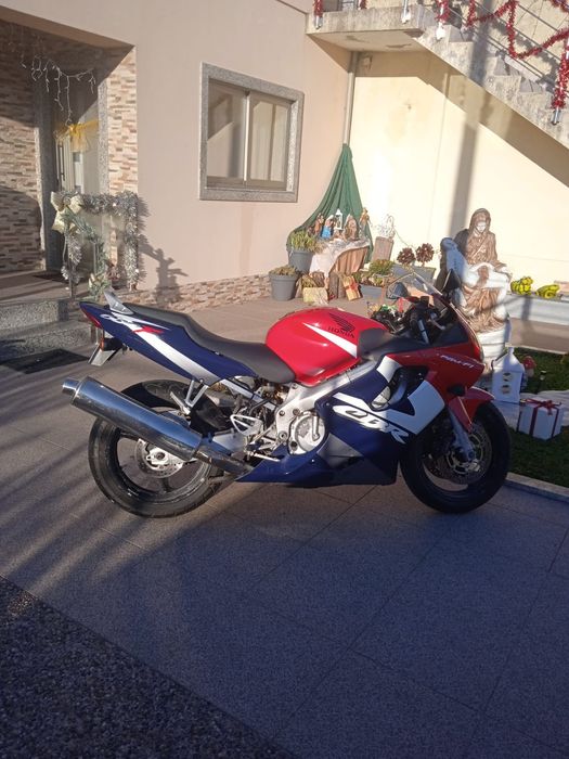 Moto Honda CBR 600