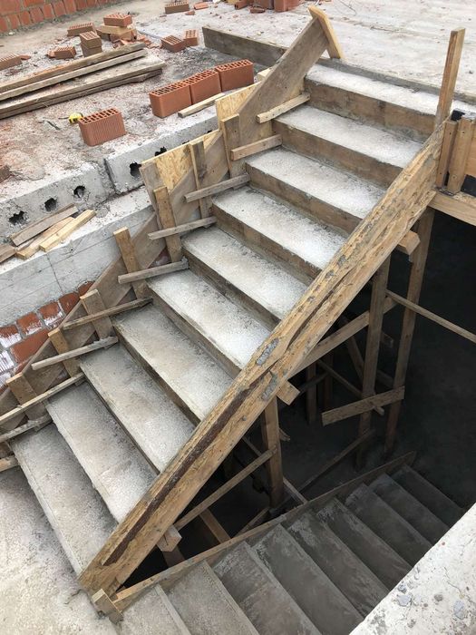 Будівництво з нуля.