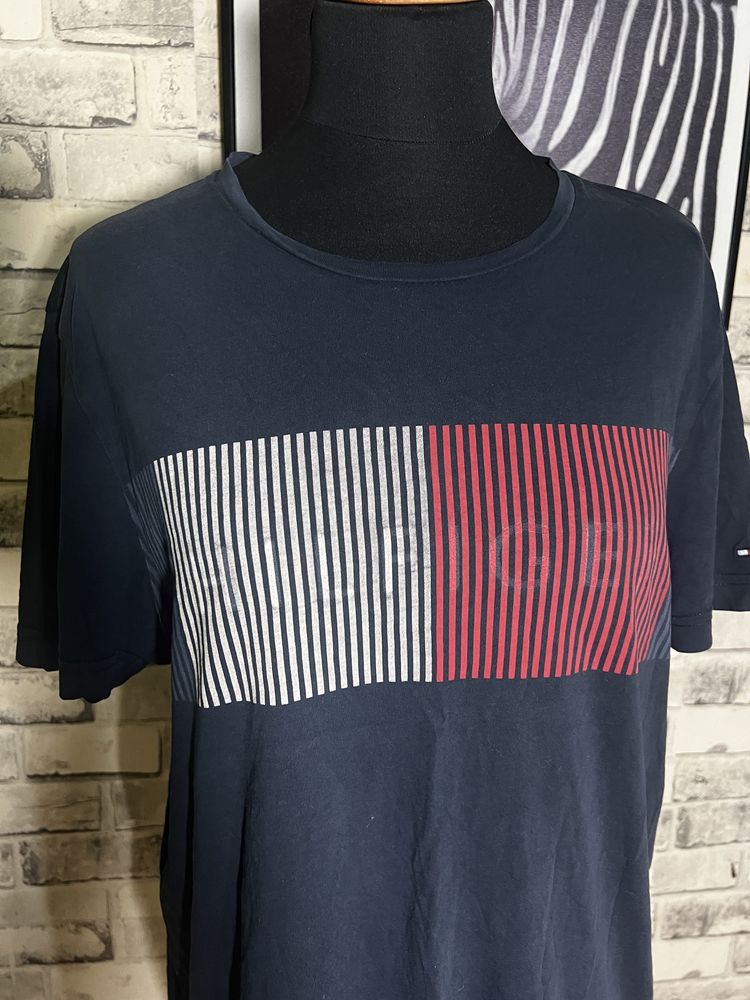 Świetna koszulka męska tshirt Tommy Hilfiger