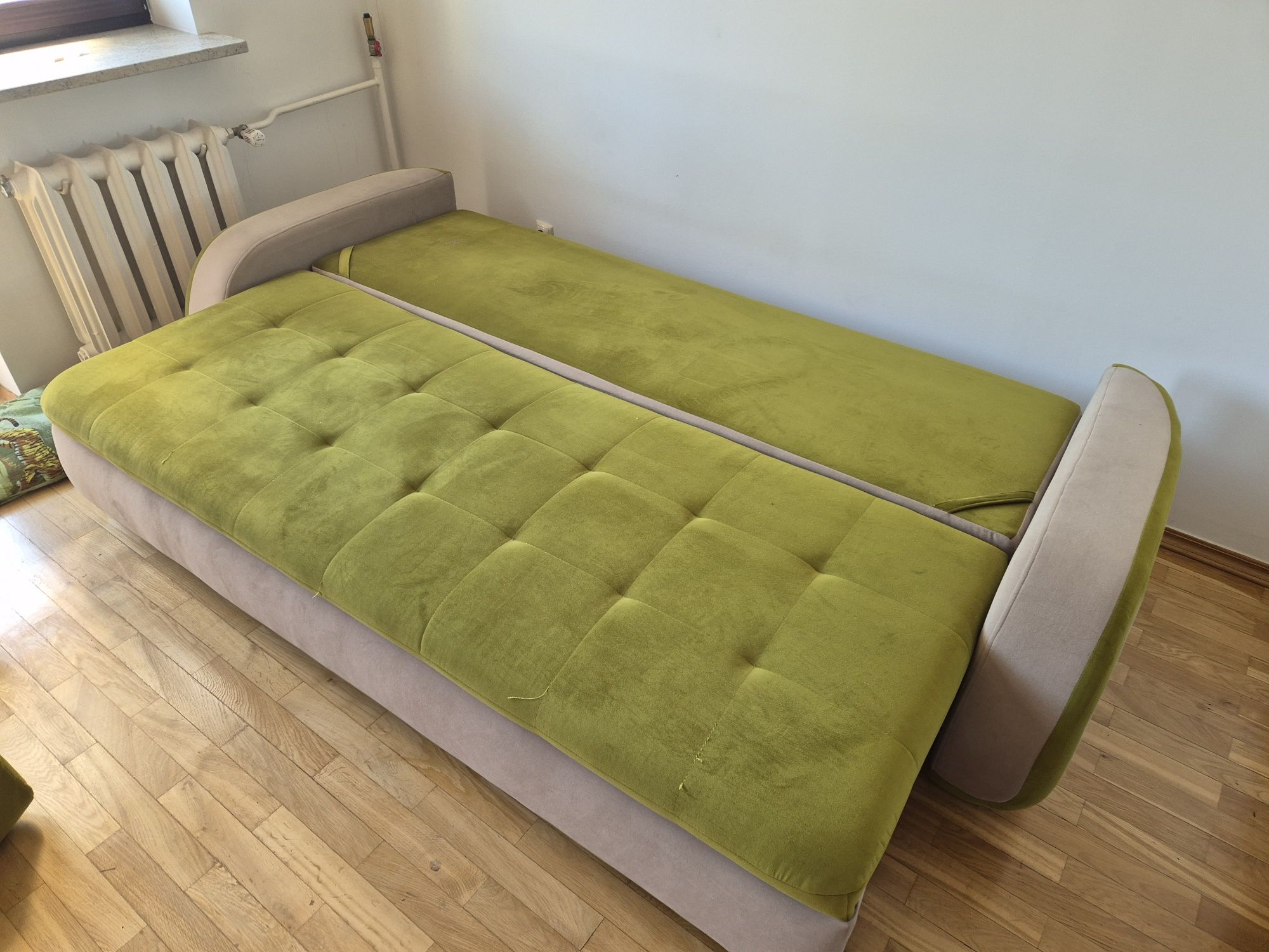 Sofa 3-osobowa, rozkładana, z pojemnikiem na pościel Agata Meble