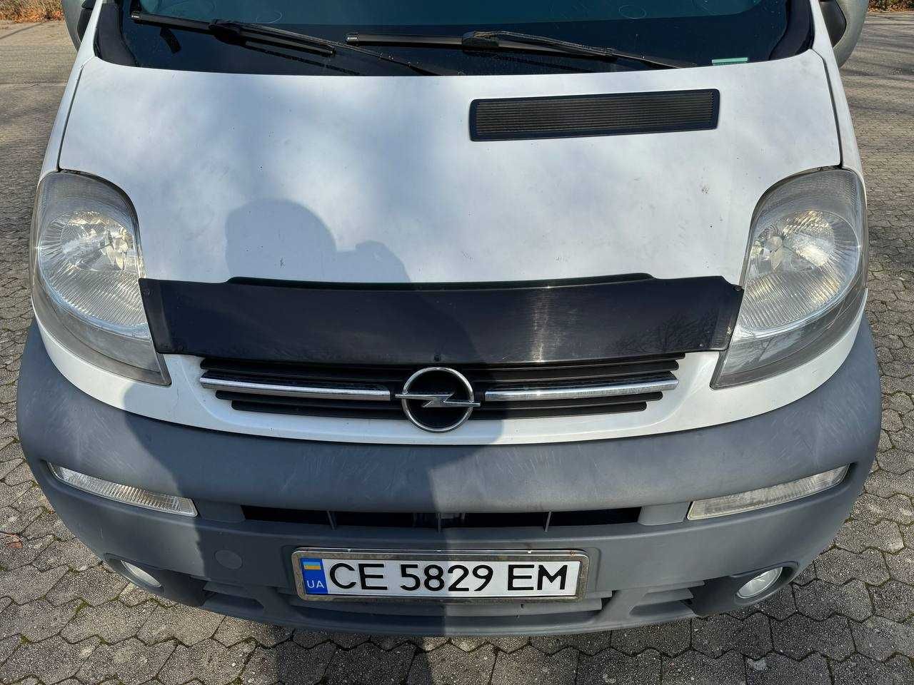 Продаж OPEL VIVARO 2002р