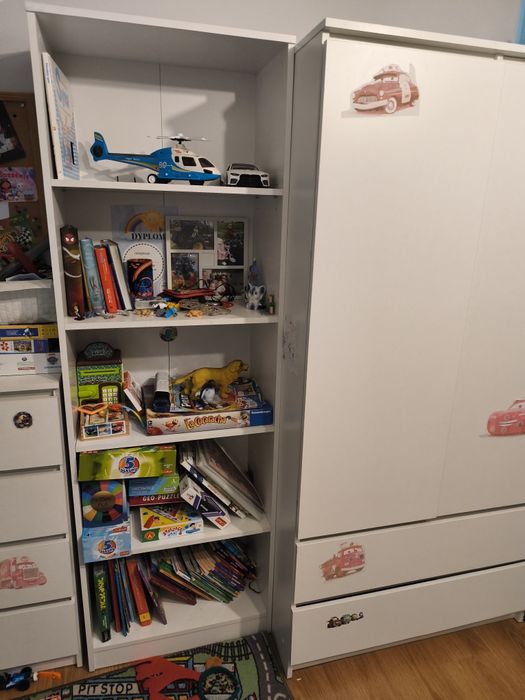 Regał na zabawki ,książki