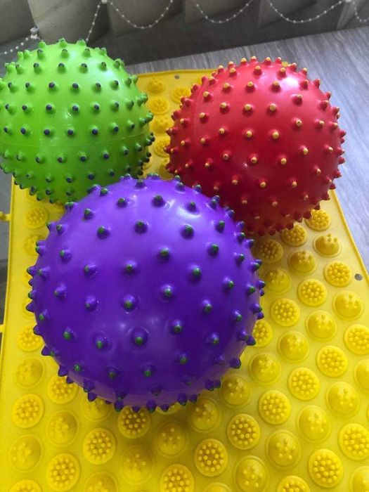 Мяч массажный разноцветный