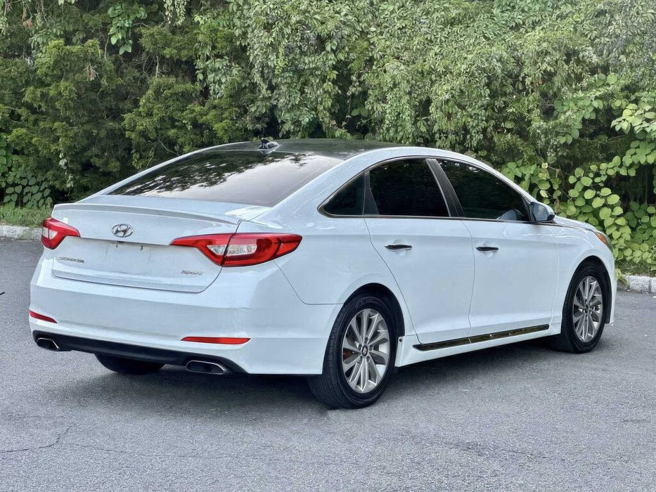 Hyundai Sonata Sport      2017