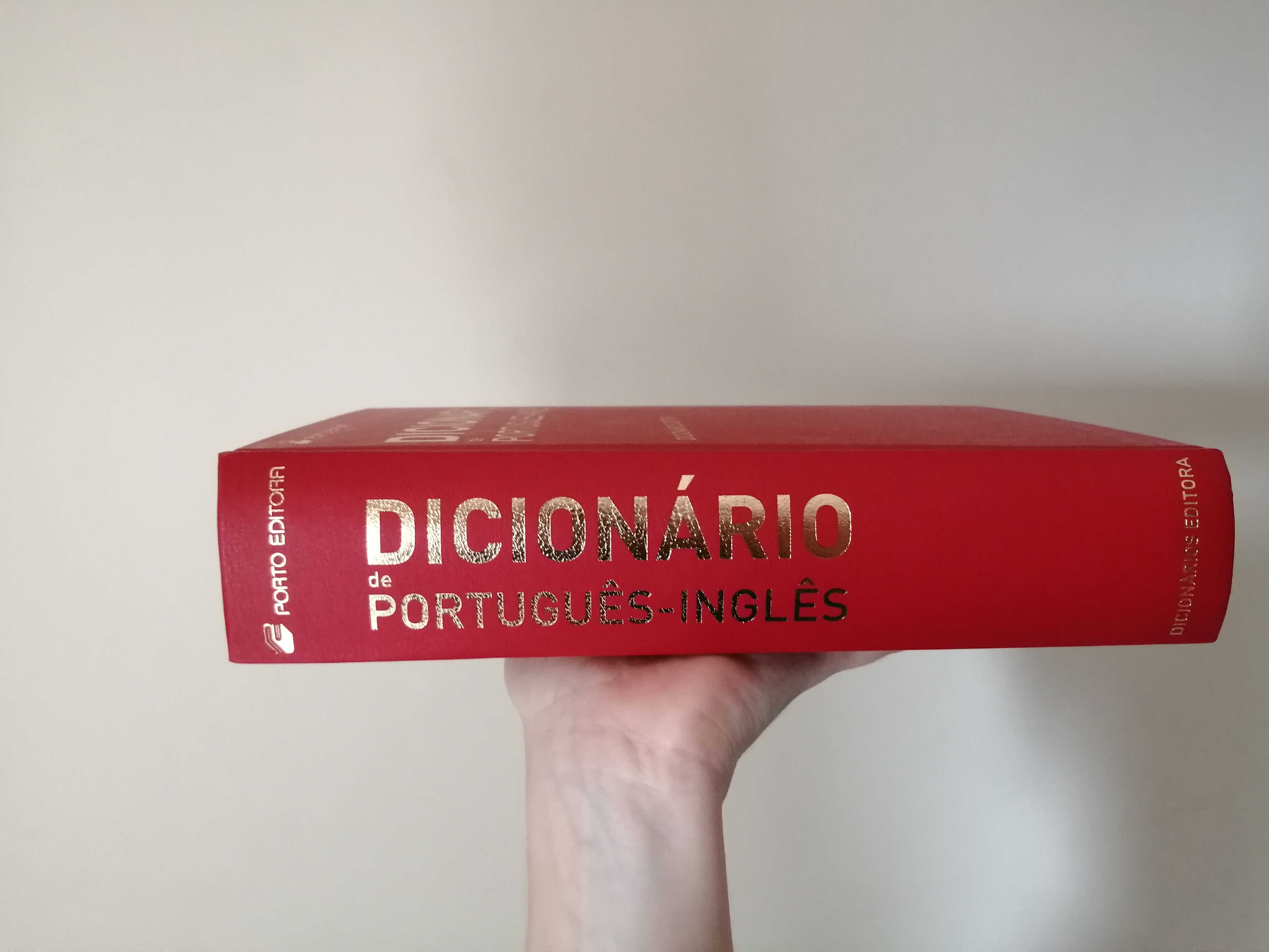 Dicionário Português-Inglês 4ªEdição, capa dura e com caixa