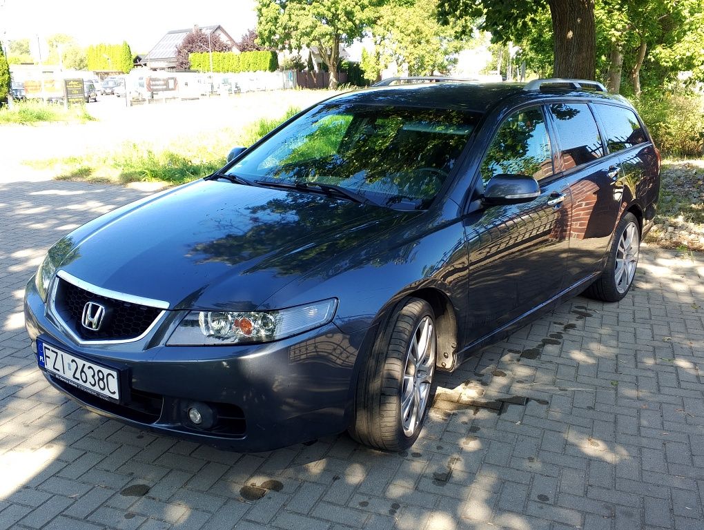 Honda Accord rej Pl.executiv ładna. Bez dziur i rdzy gotowa do drogi.