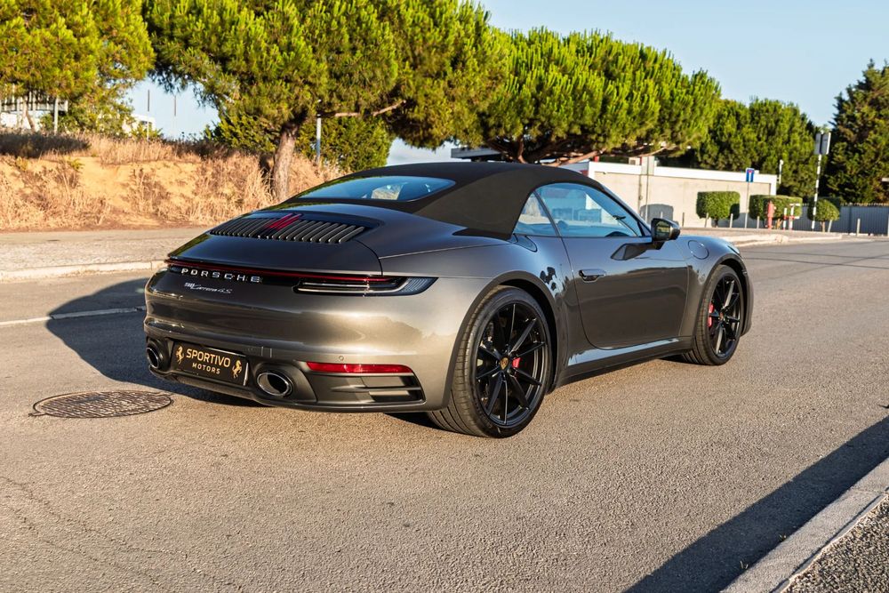 Porsche 911 (992) Carrera 4S Cabriolet PDK