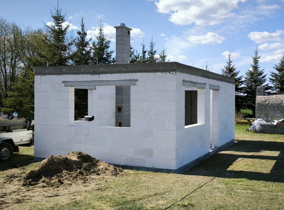 Budowa garażu. Budynek gospodarczy bez pozwolenia.