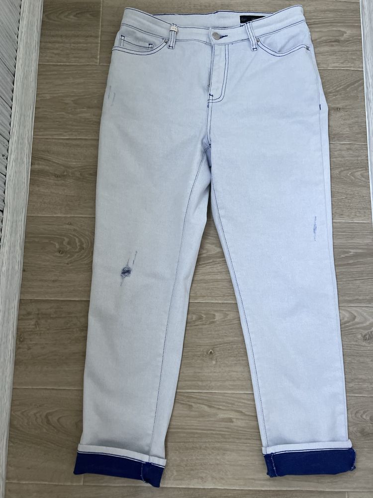 Джинси Armani Exchange
