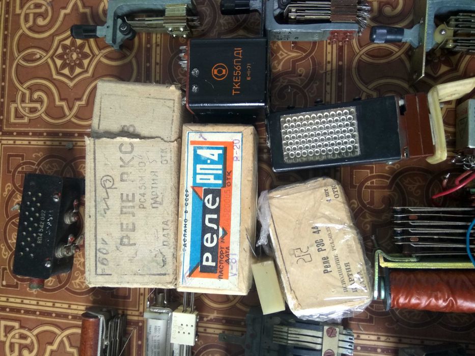 Электроника аксессуары реле и тумблеры