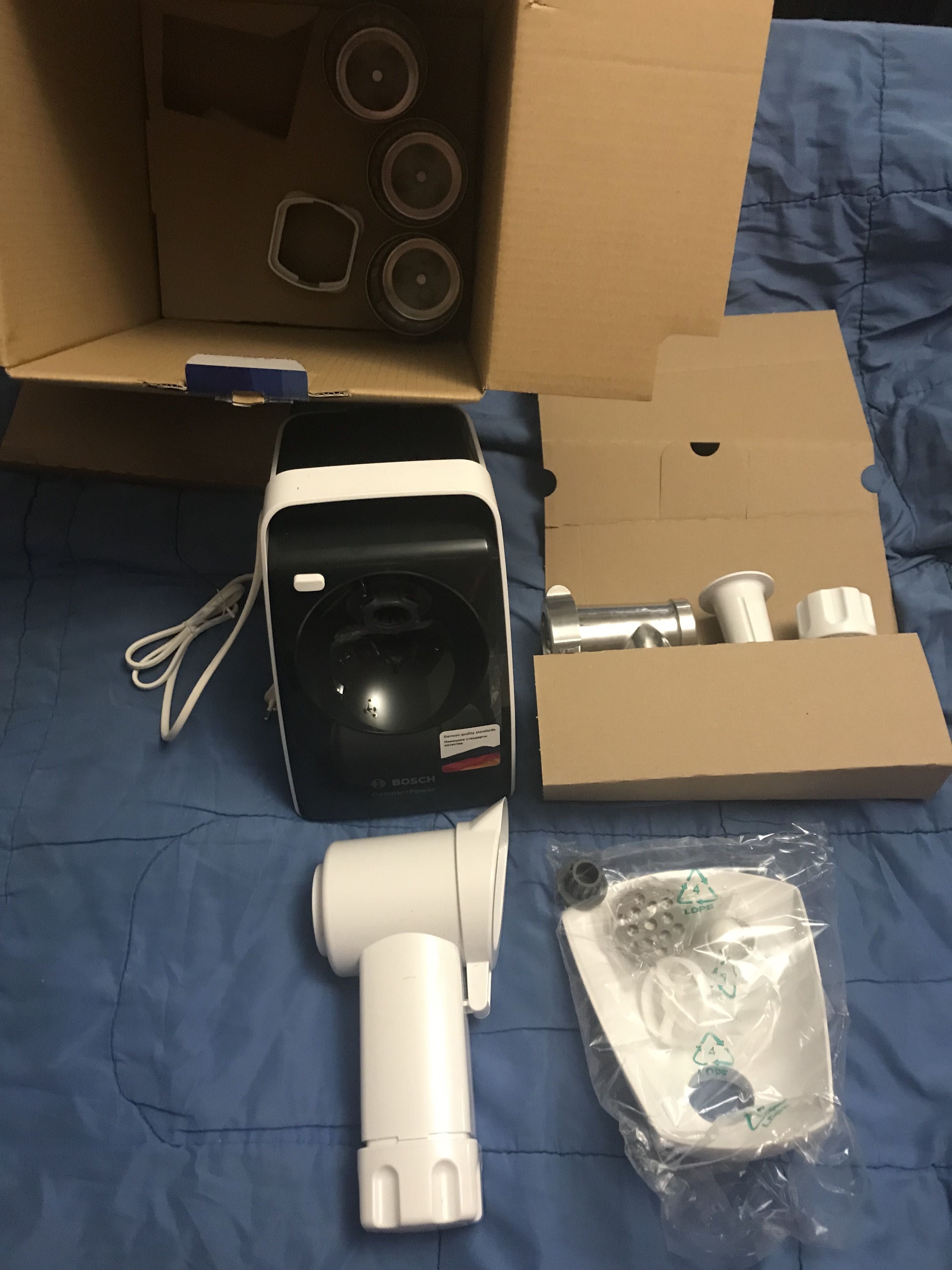 М'ясорубка BOSCH MFW3640A