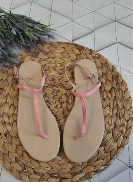 Босоножки, вьетнамки H&M