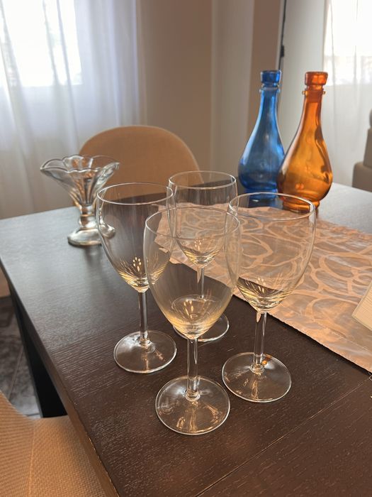 Copos de vidrio par vinho