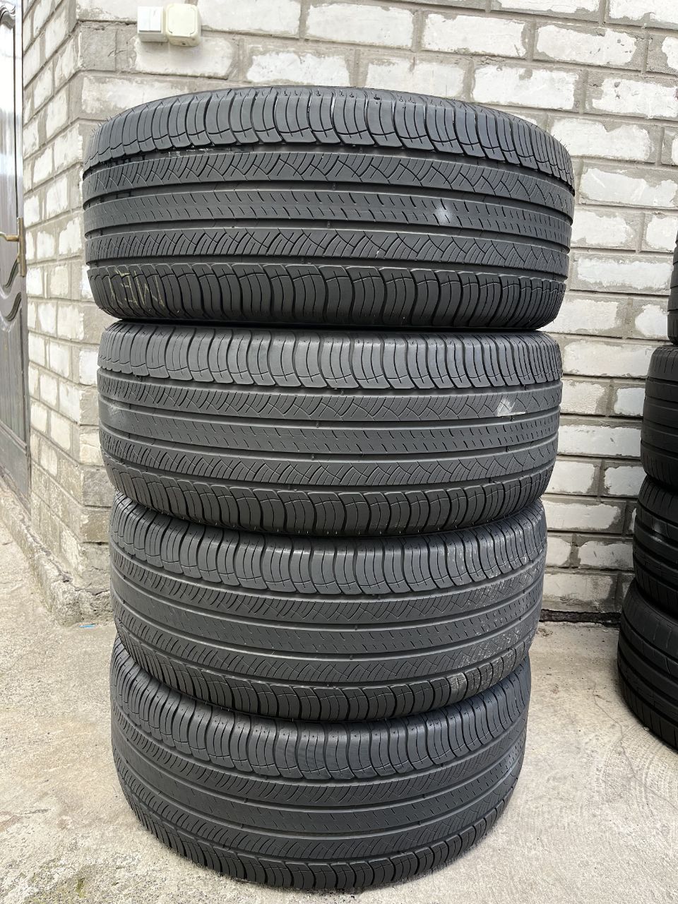 265/45 R21 Michelin