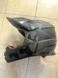 Kask rowerowy full face bluegrass intox roz m