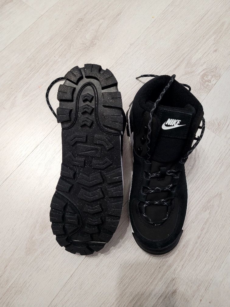 Кроссовки NIKE CITY CLASSIC BOOT нові original
