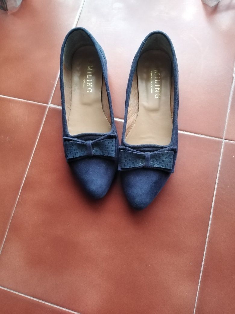 Sapato raso azul 39