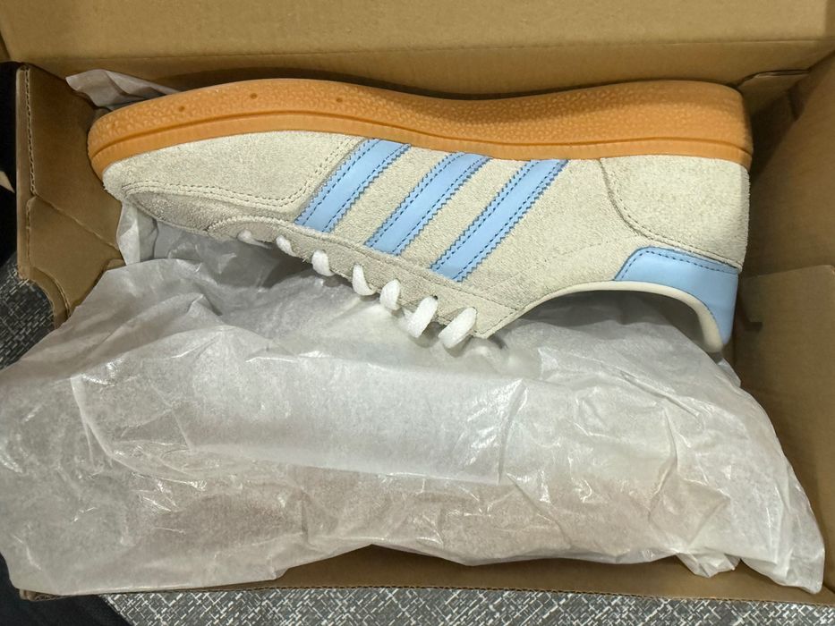 Sapatilhas adidas novas