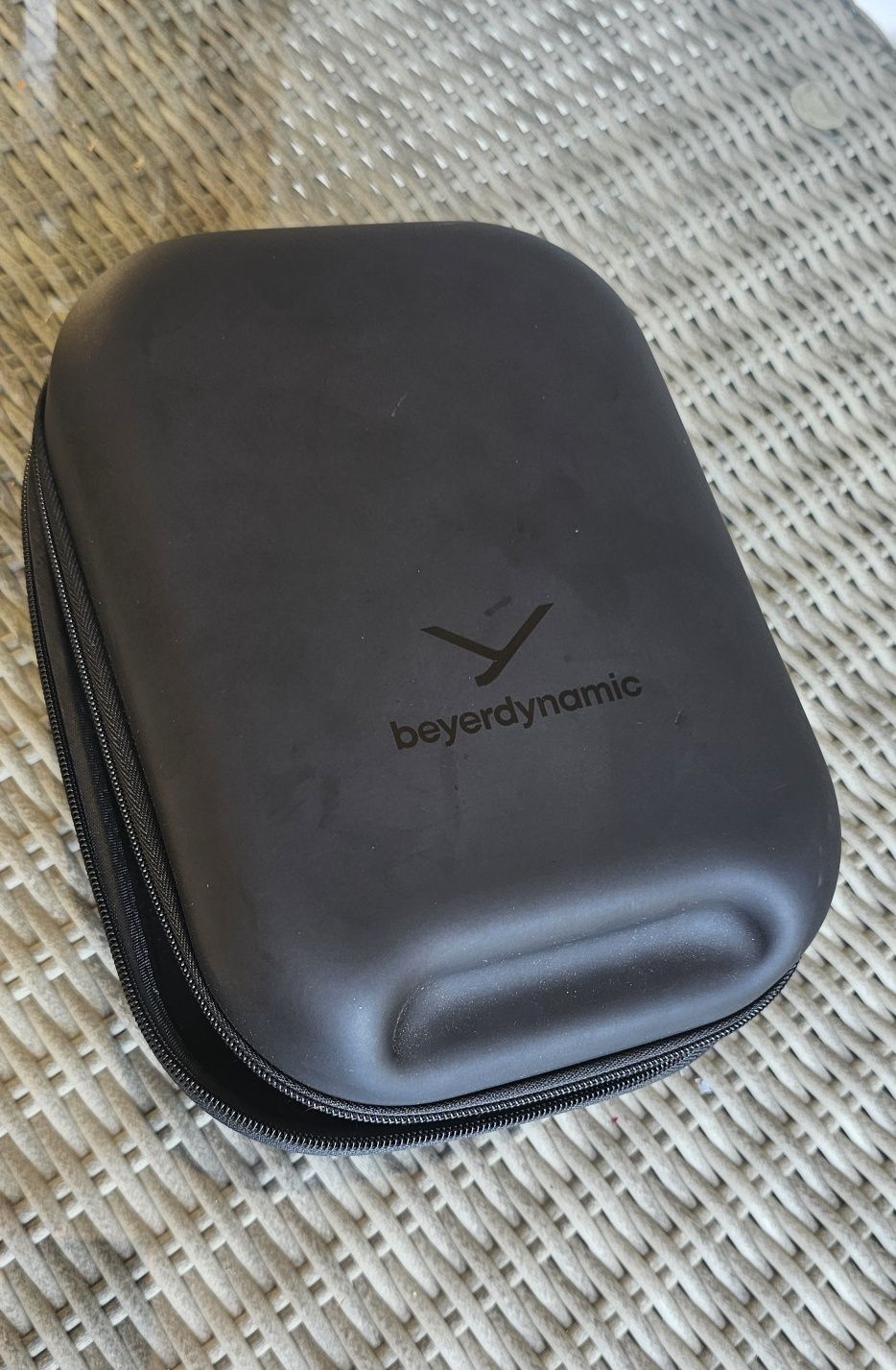 Beyerdynamic DT 1990 Pro