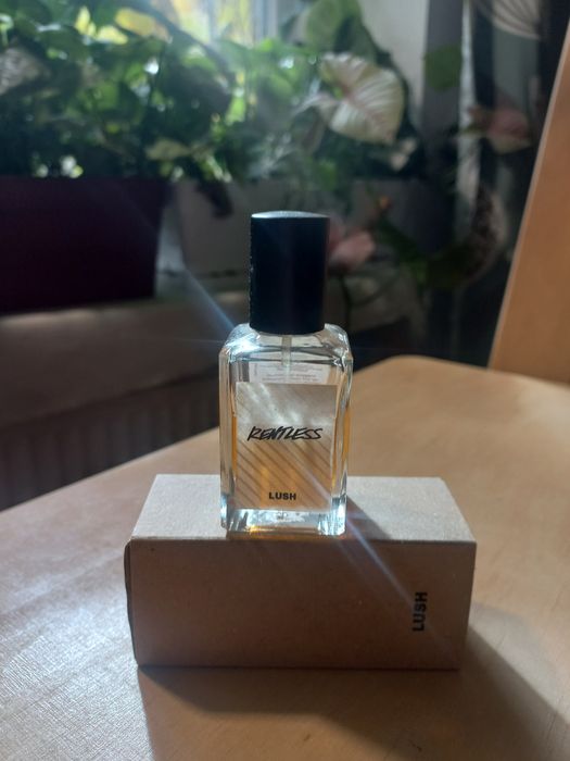 Парфуми Rentless від Lush