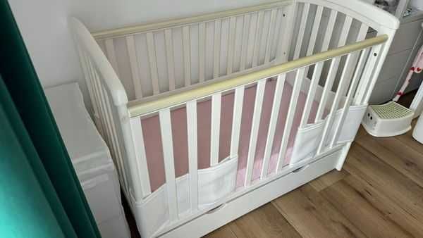 Łóżeczko 120x60 Bellamy z szufladą + materac Hevea Baby Max Bamboo