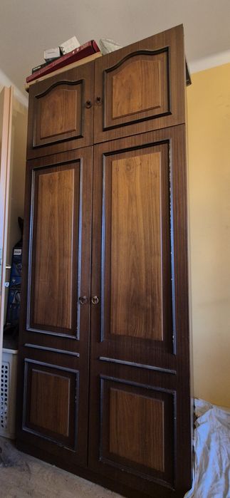 Szafa , witrynka , barek -  meble do zabrania