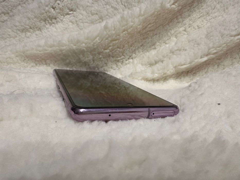 Samsung Galaxy S20 FE 5g/ 128 GB Różowy, stan idealny