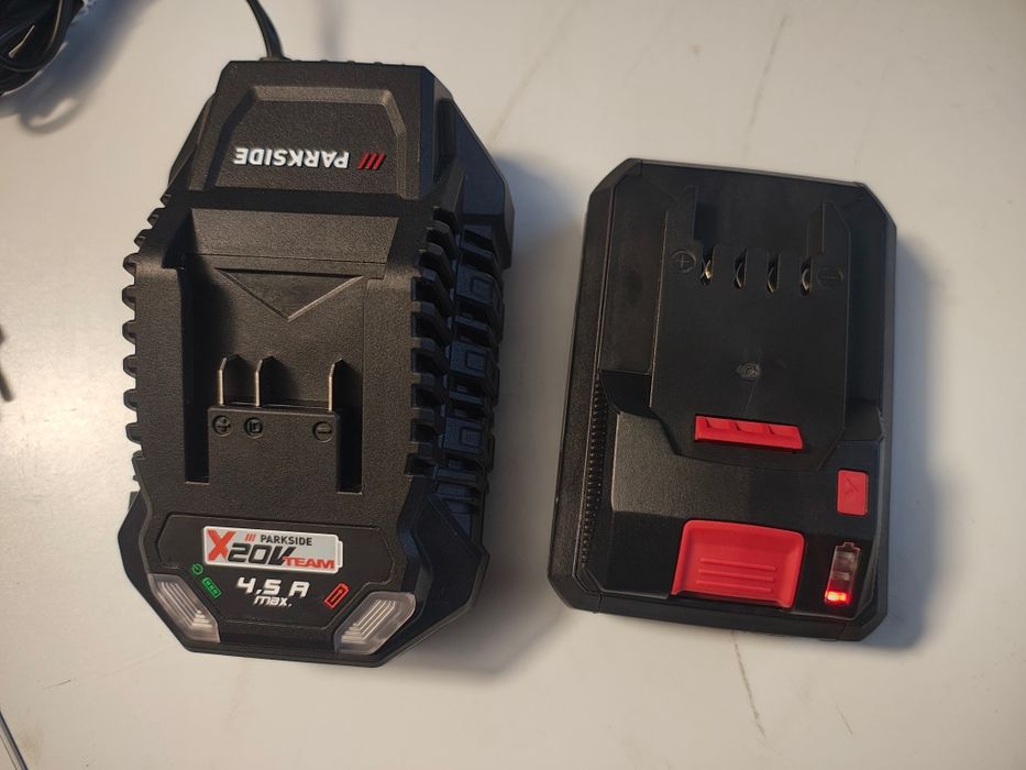 Akumulator 20v Smart 4Ah z ładowarką 20v 4,5a Parkside Performance