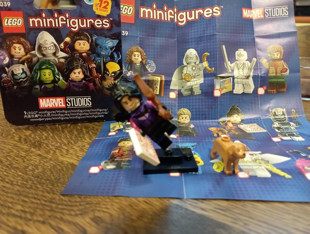 lego Marvel Minifigures series 2 Hawkeye