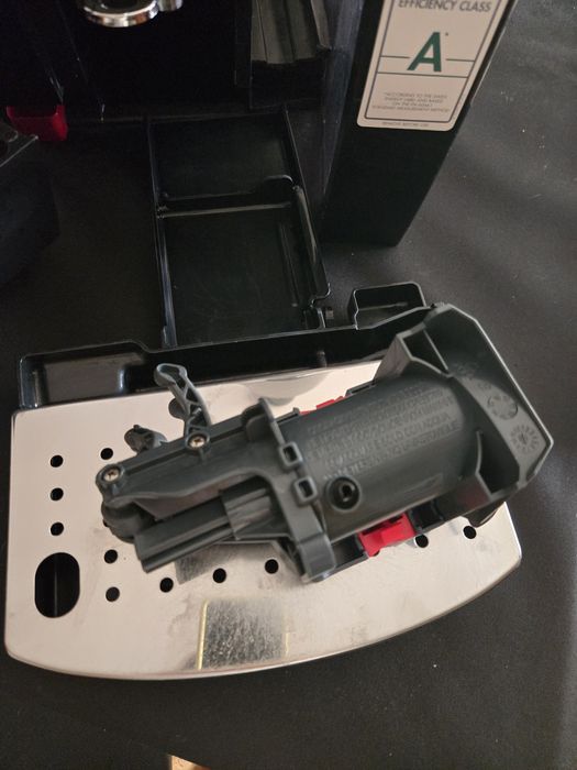 Máquina café Delonghi Magnifica S