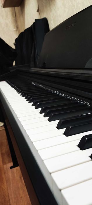 Цифрове піаніно Casio Privia PX 770