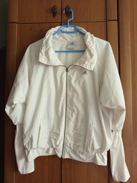 Літня вітровка від Adidas