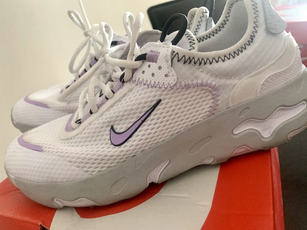 Nike React - 36,5 como Novos