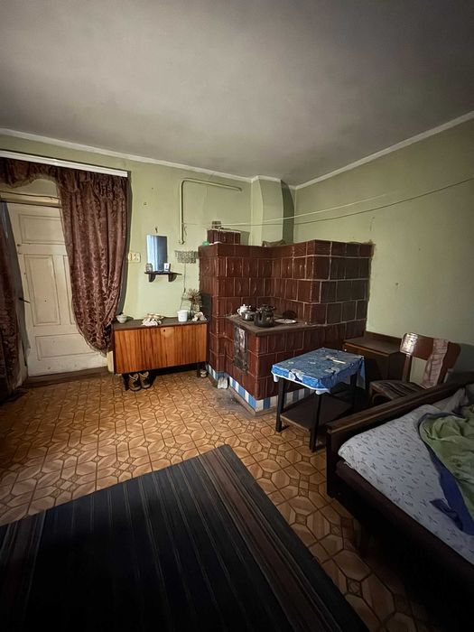 Продається будинок в селі Улашківці.