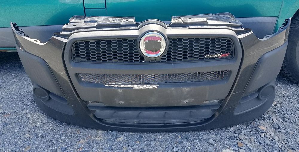 Zderzak przedni Fiat Doblo 2012r. multijet