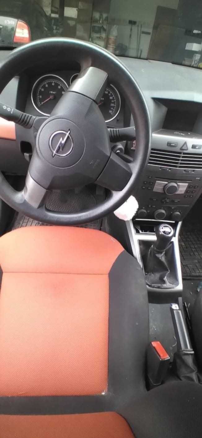 Opel Astra III hatchback