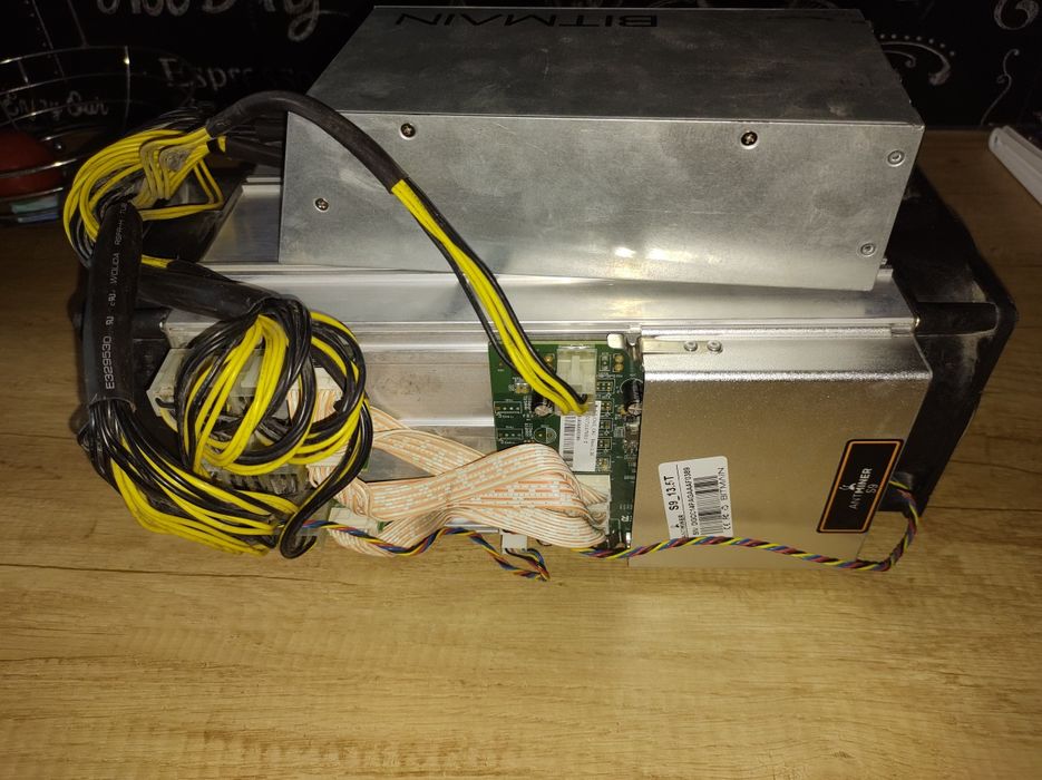 Antminer Bitmain S9