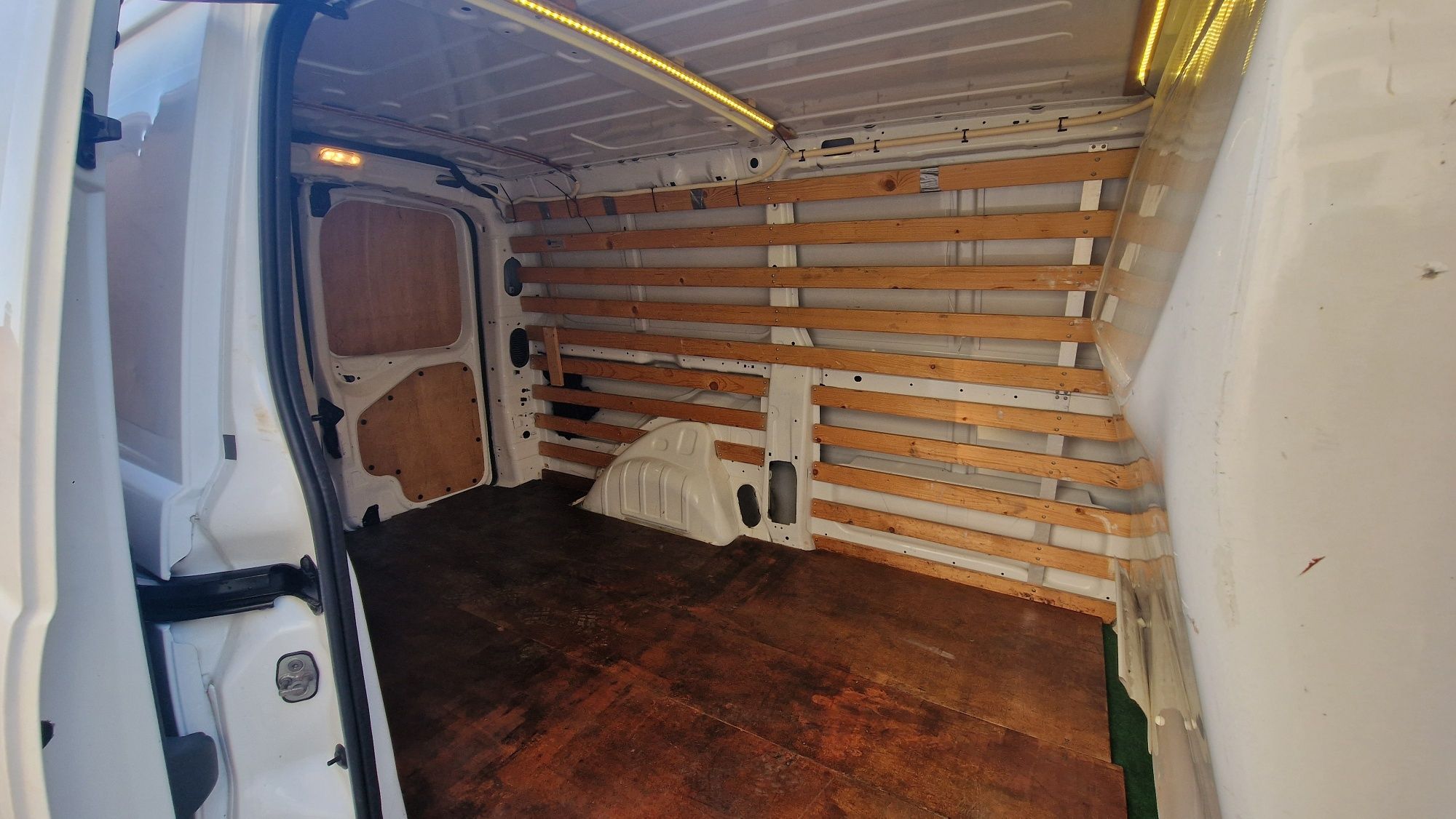Peugeot Expert 2.0hdi longa 2014