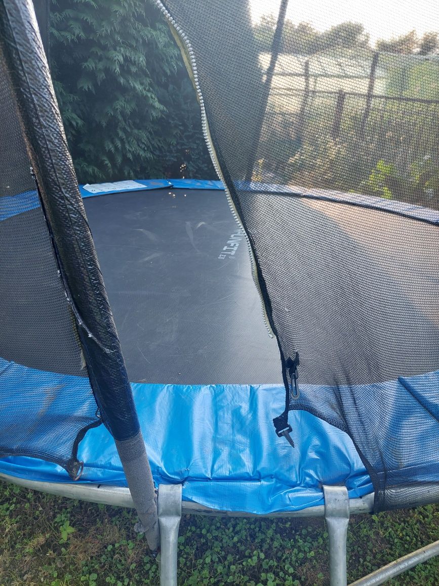 Trampolina stan bardzo dobry,  312 cm .