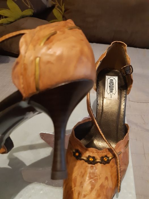 Szpilki damskie nowe