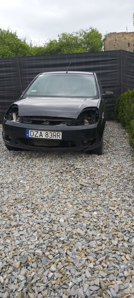 Ford fiesta 2005rok 1.6tdci