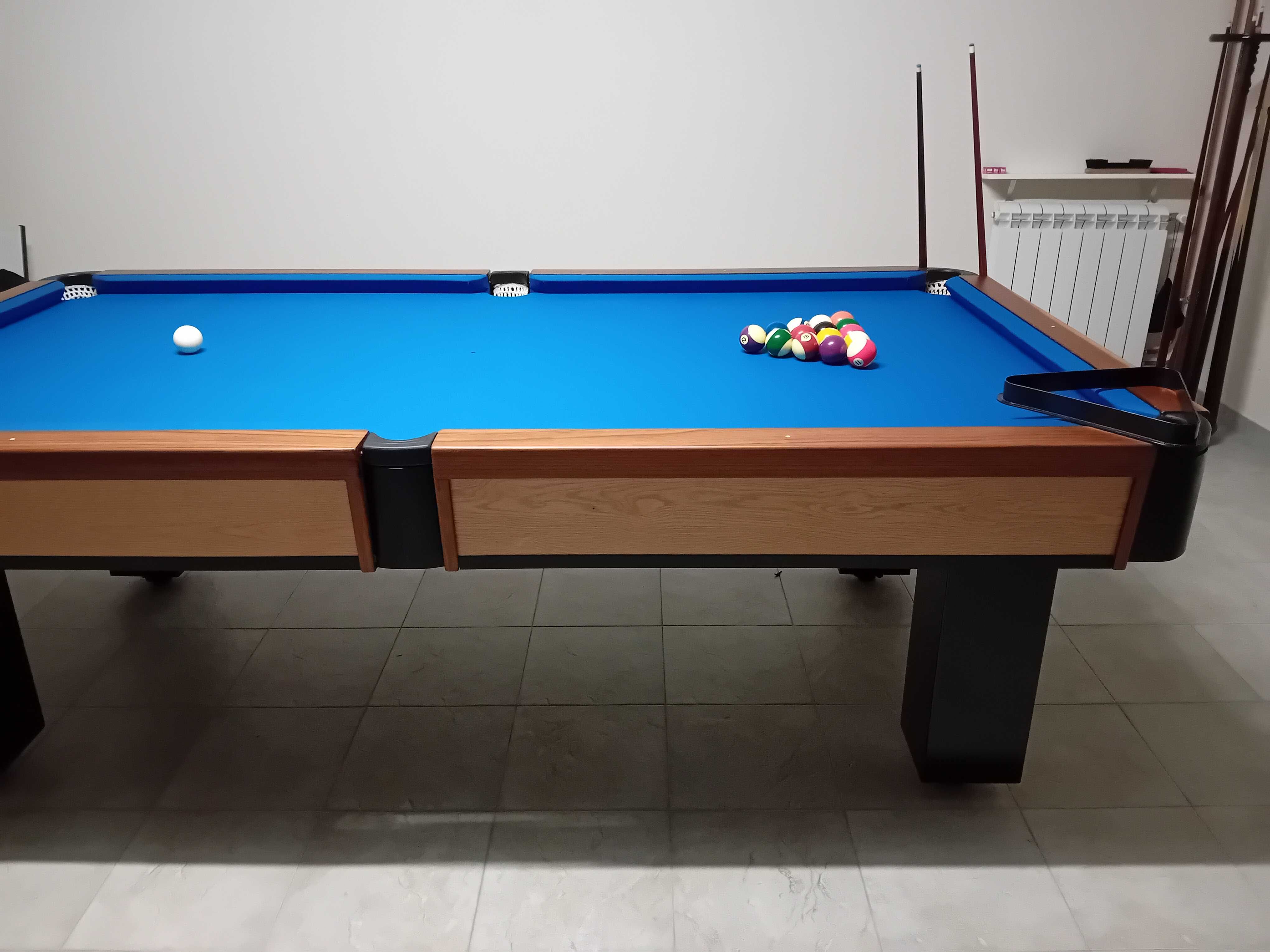 Mesa de Snooker muito bom estado