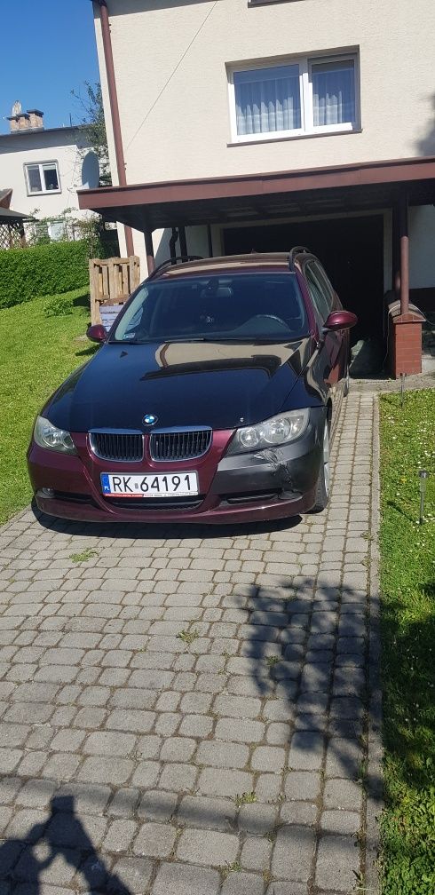 BMW 318i,E91 . 2008r