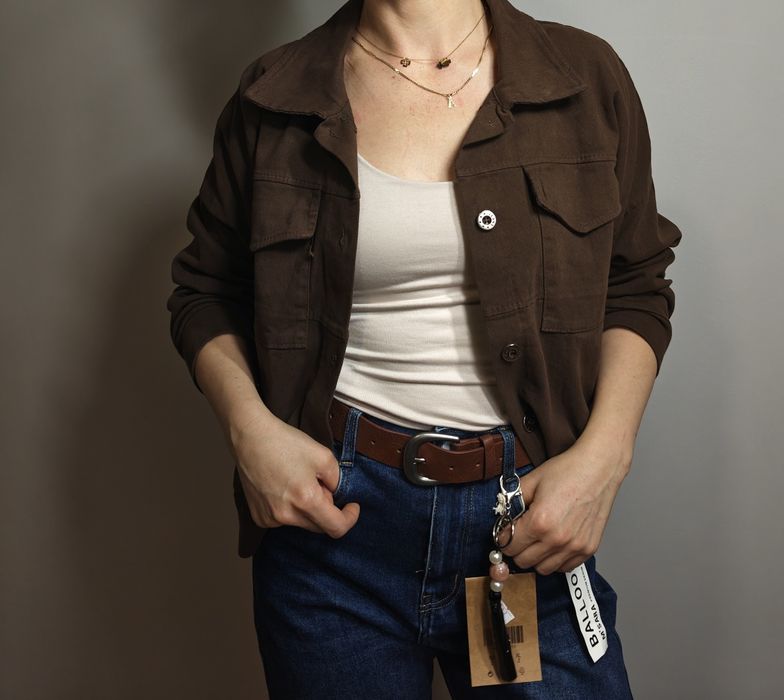 Piękna kurtka jeansowa, katanka brąz