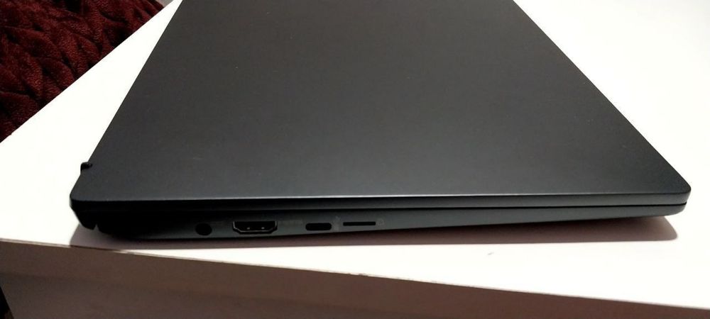 Ноутбук (Laptop) MSI Modern 14 B11MOU-874XUA Carbon Gray