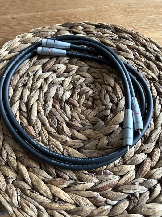 Kable/Przewody sygnałowe RCA/ cinch Xangsane SP-9003Ag. Srebro