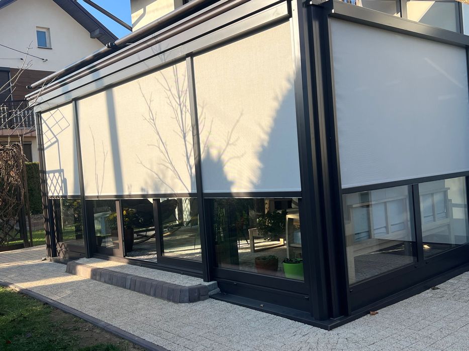 Roleta zewnętrzna typ Screen ZIP do okien, tarasów, pergol. Na wymiar