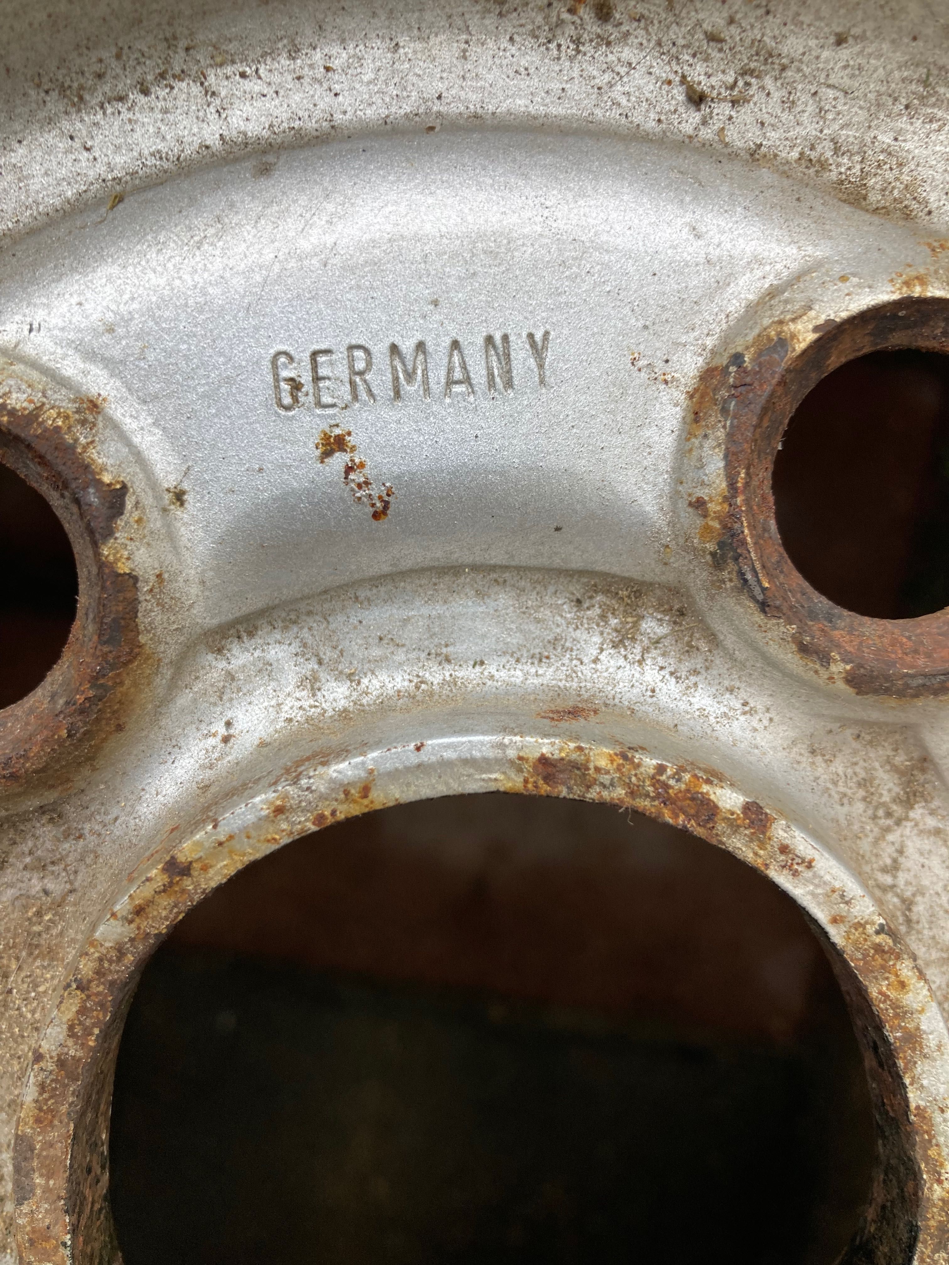 Volkswagen VW T4 felgi stalowe R15 6J 5x112 ET44