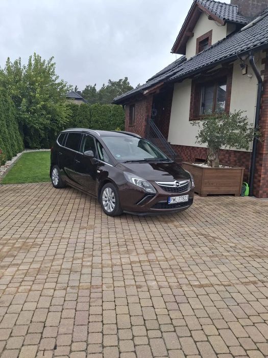 Opel Zafira Opel Zafira C 2012r 200tyś km 1.4 Turbo Manual Serwisowana Po Opłatach