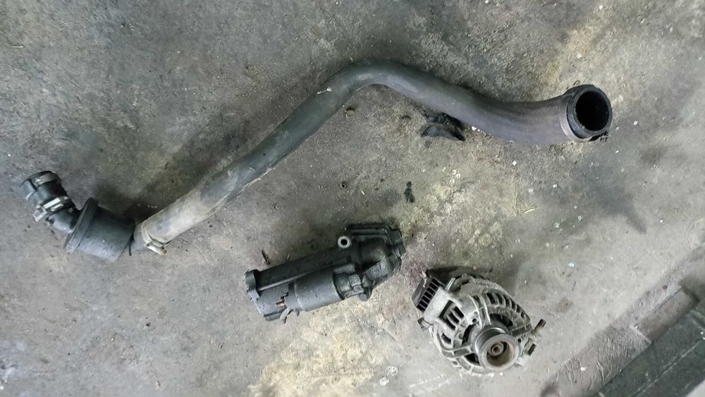 Alternator Rozrusznik pompa wspomagania wody Ford Transit 2.0TDCI FIFA